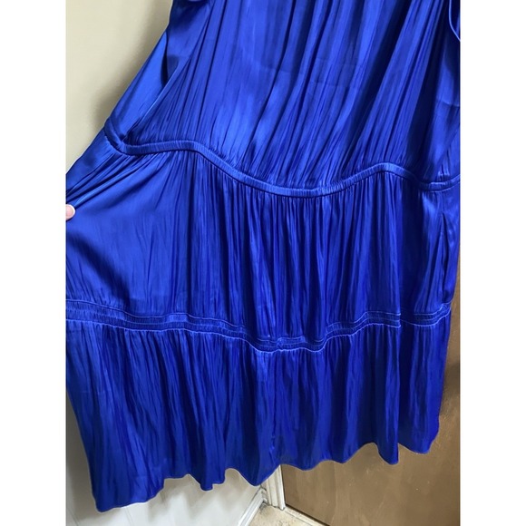 Lane Bryant Satin Smocked-Neck Tie-Waist Dress Royal Blue Sz 24 Flowy Light - Picture 10 of 12